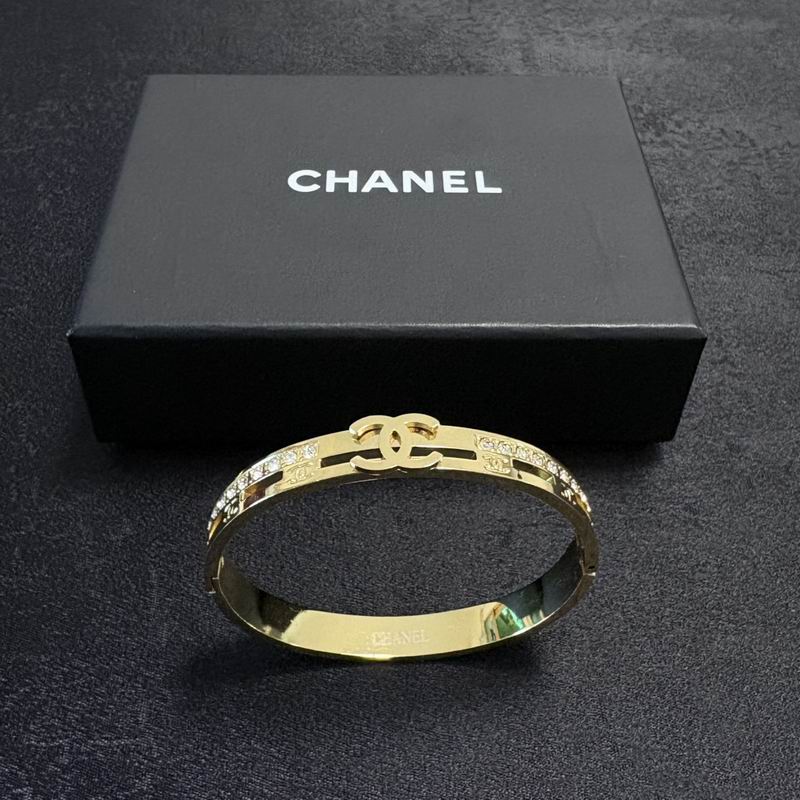 Chanel Bracelet 12yxx59